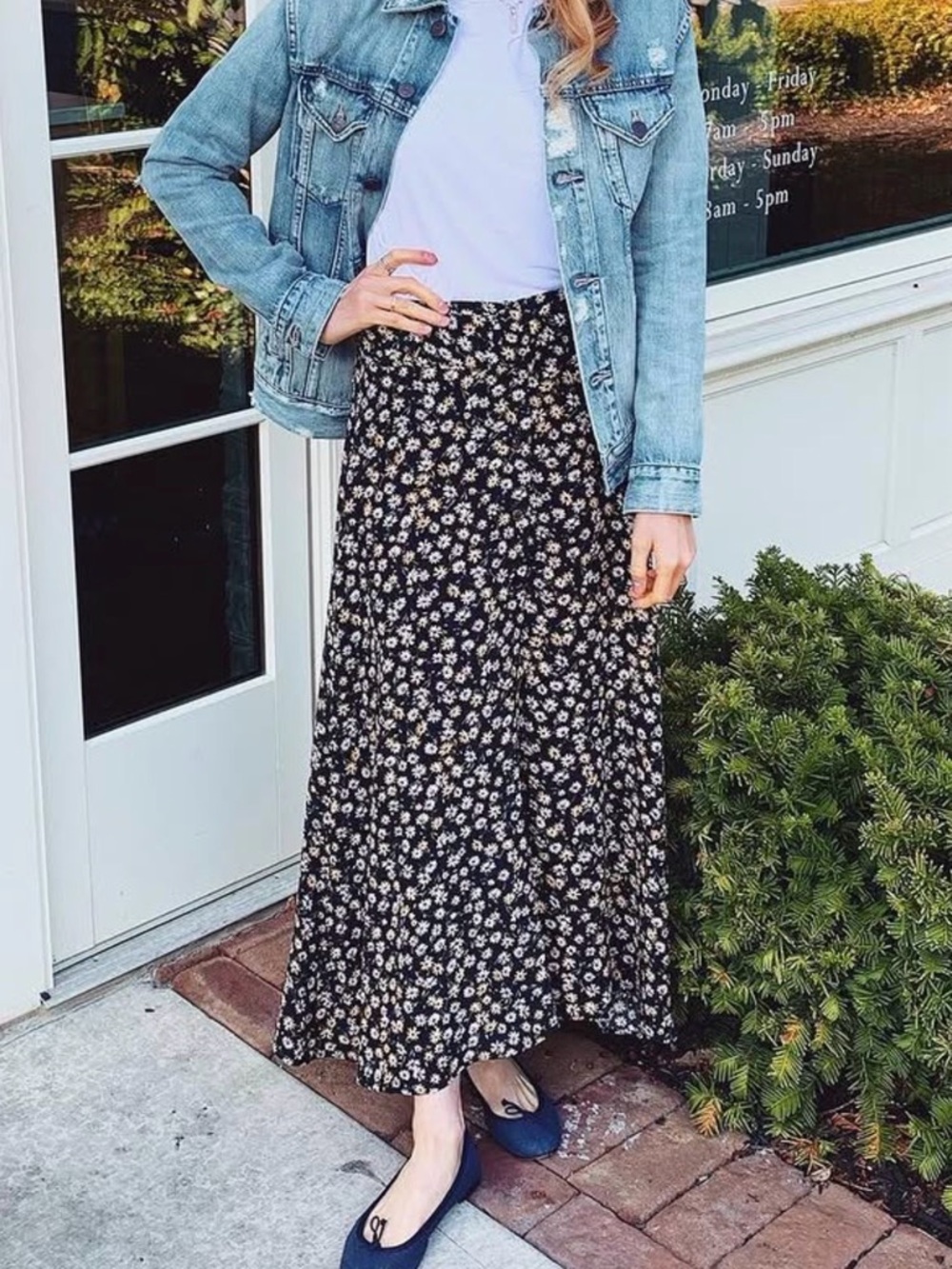 Zara Navy Floral Belted Maxi Skirt with front Slit - Women's Casual Daisy Print